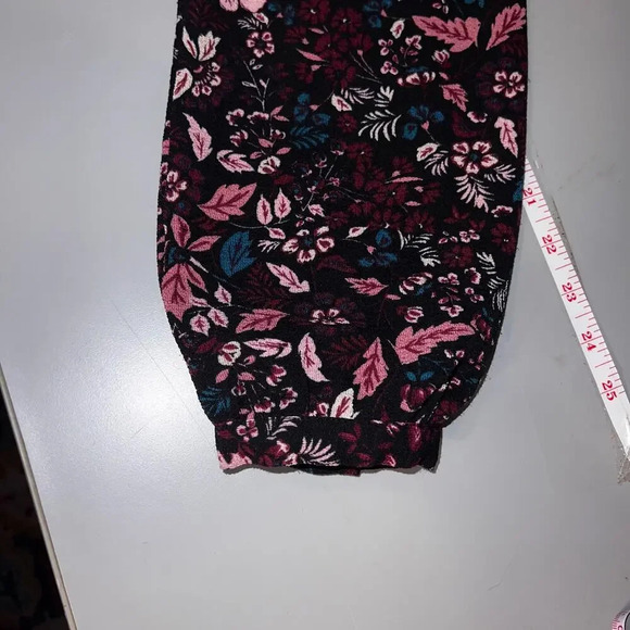 Laundry,M, floral crushed velvet grommet 1/4 lace drop ruffled waist tunic top  - Picture 11 of 11